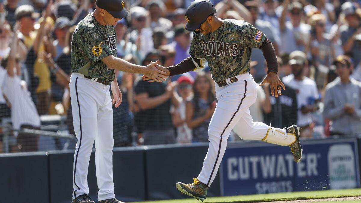 Alfaro's walk-off homer lifts Padres to victory over Marlins - The San  Diego Union-Tribune