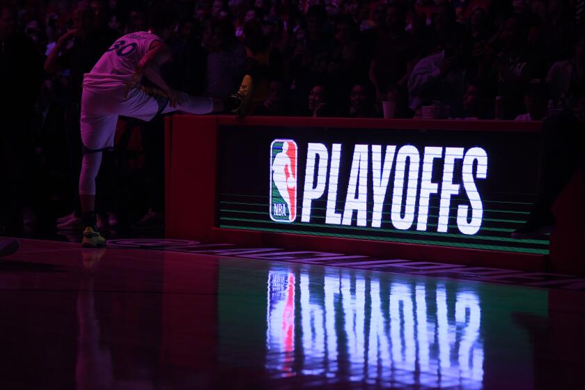 LOS ANGELES, CALIFORNIA - APRIL 18: Stephen Curry #30 of the Golden State Warriors stretches before Game Two of Round One of the 2019 NBA Playoffs against the LA Clippers at Staples Center on April 18, 2019 in Los Angeles, California. (Photo by Harry How/Getty Images) NOTE TO USER: User expressly acknowledges and agrees that, by downloading and or using this photograph, User is consenting to the terms and conditions of the Getty Images License Agreement.