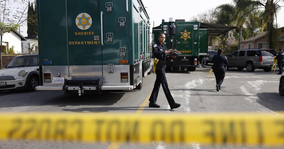 Menino e irmão mais velho morrem em suspeita de explosão de fogos de artifício na casa de Bell Gardens