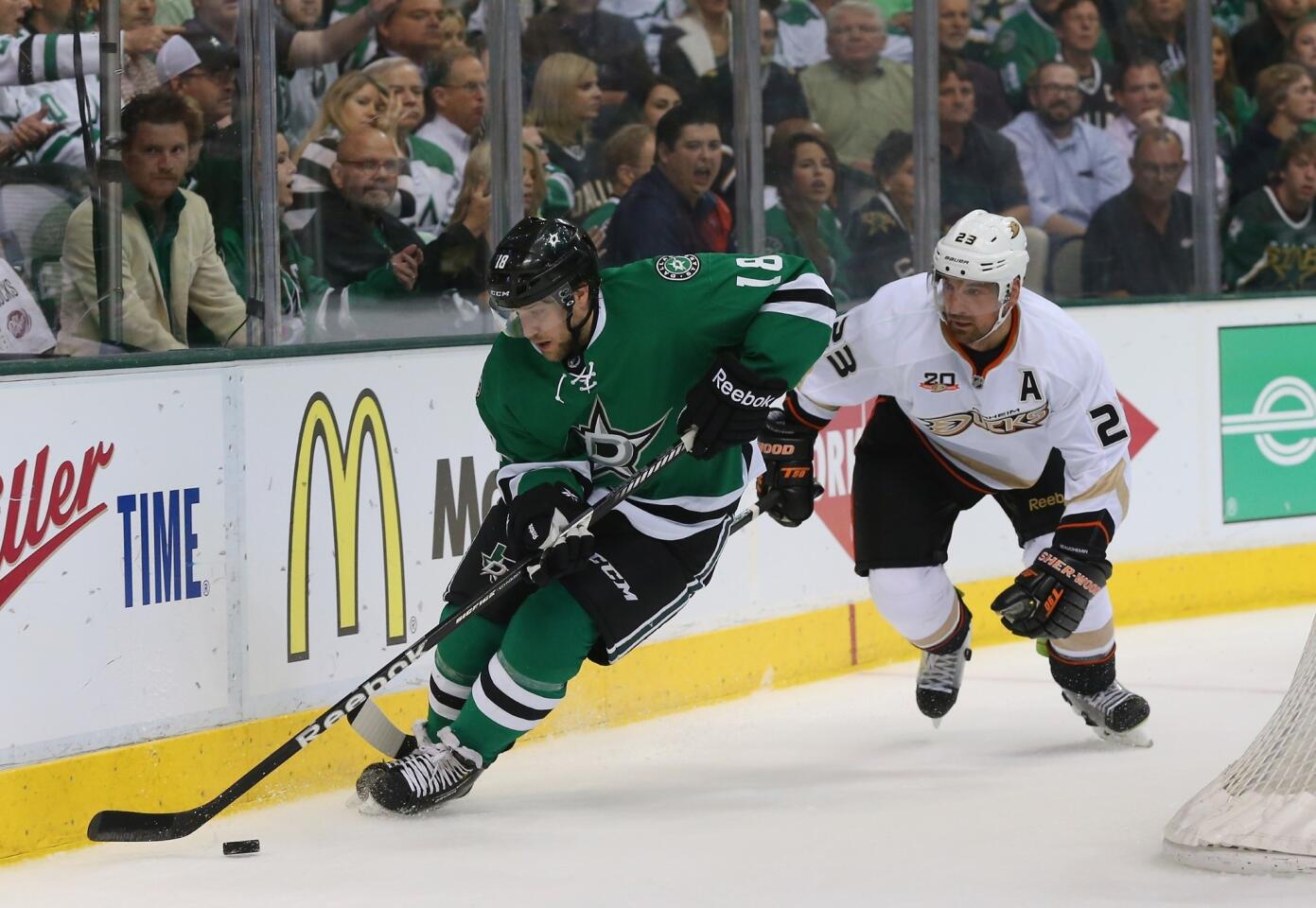 Chris Mueller, Francois Beauchemin