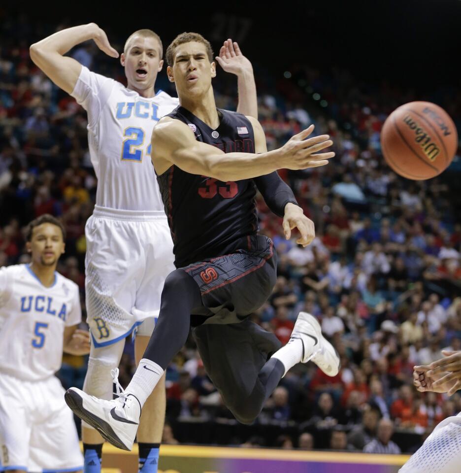 David Wear, Dwight Powell