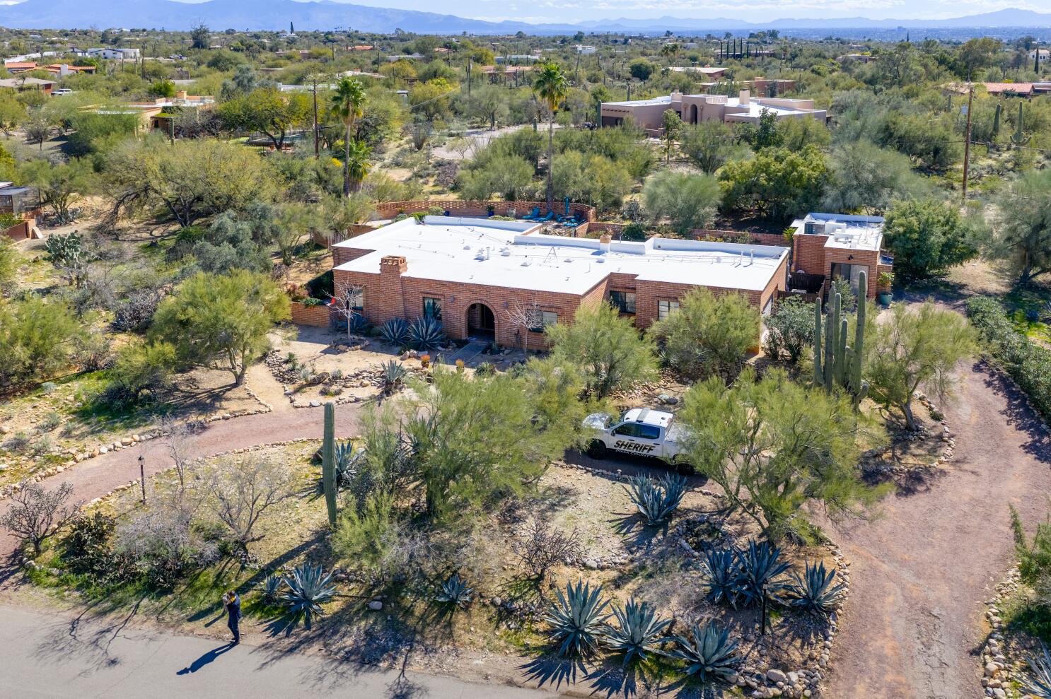 Second video offers more clues in Nancy Guthrie abduction as authorities seek answers - Los Angeles Times