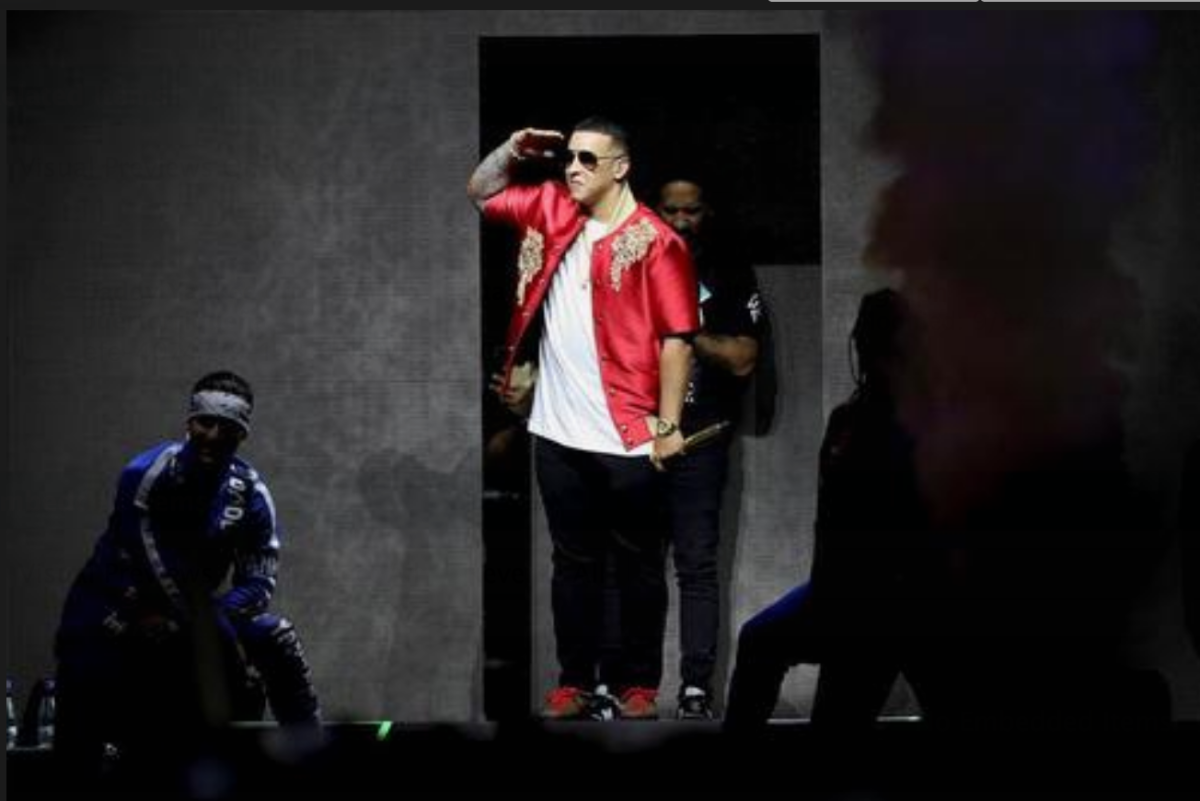 El cantante estadounidense Daddy Yankee durante el concierto ofrecido esta noche en el WiZink Center, en Madrid. EFE/Kiko Huesca/Archivo