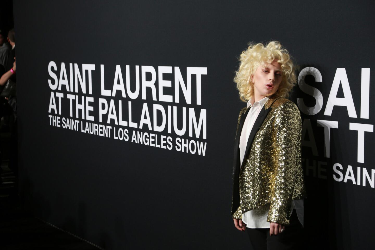 Saint Laurent's Hedi Slimane rocks the L.A. runway with retro-glam zeal -  Los Angeles Times