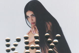 Kylie Jenner KHY
