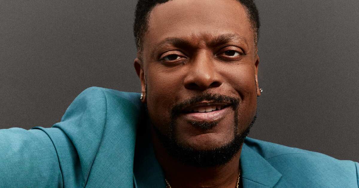 JUST ANNOUNCED: Chris Tucker will bring the Legend Tour to The Chicago  Theatre on Nov 29! Access presale tickets starting tomorrow, Thu…