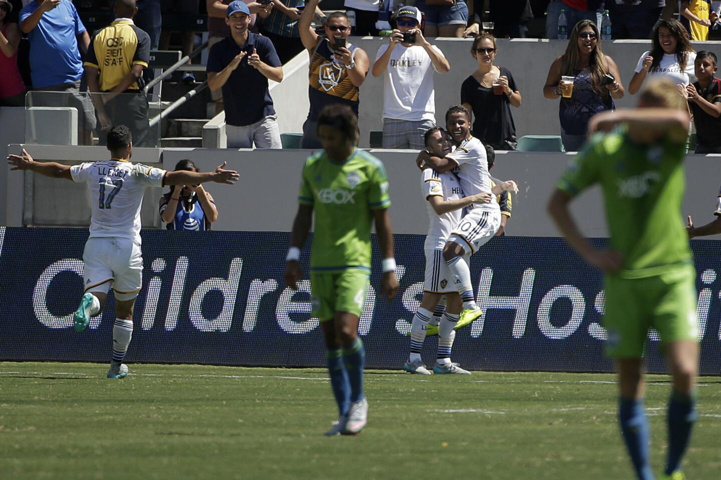 Giovani Dos Santos, Robbie Keane, Sebastian Lletget