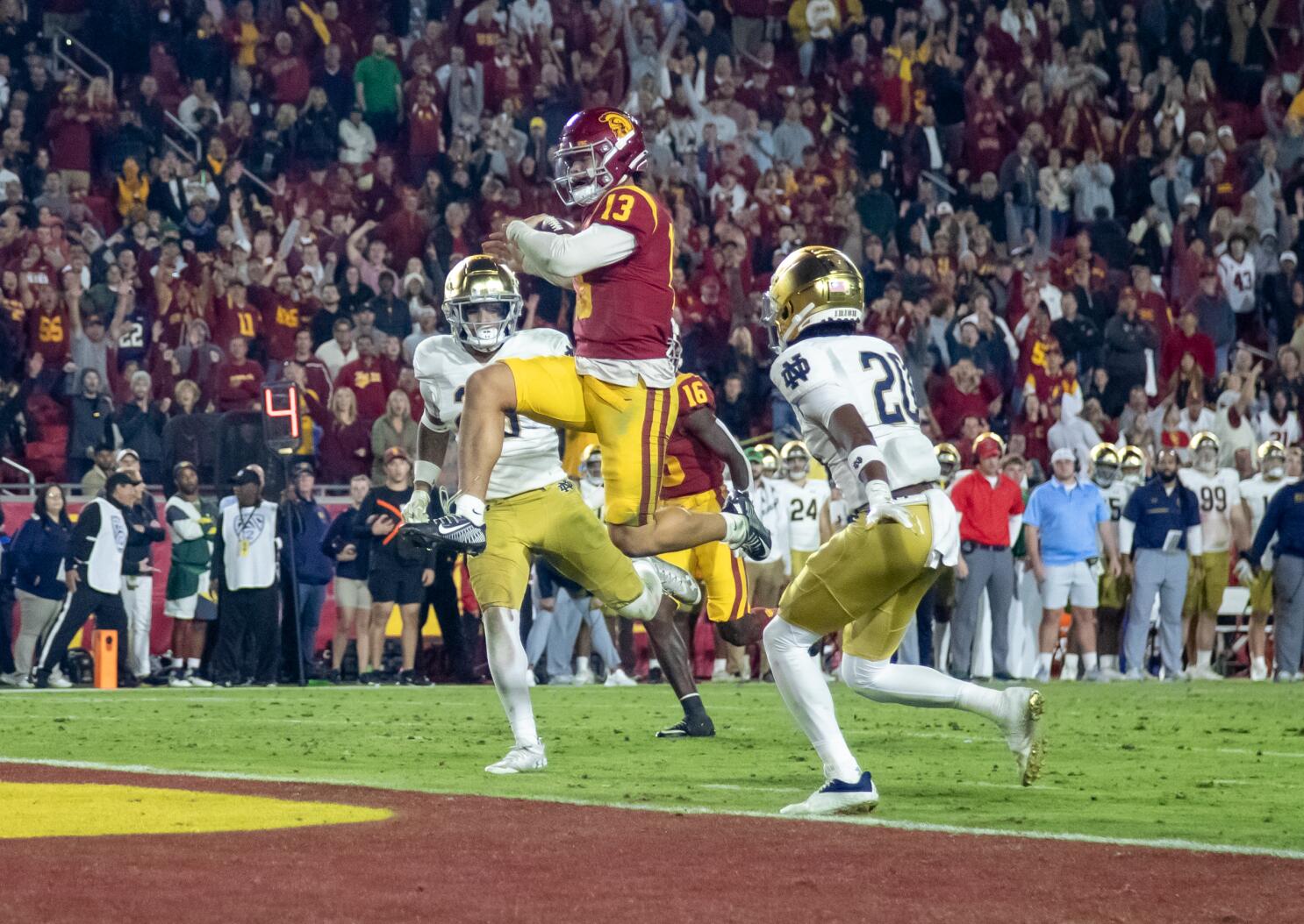 Photos: Caleb Williams propels USC past Notre Dame - Los Angeles Times - most recent of usc no. 1 nfl draft picks