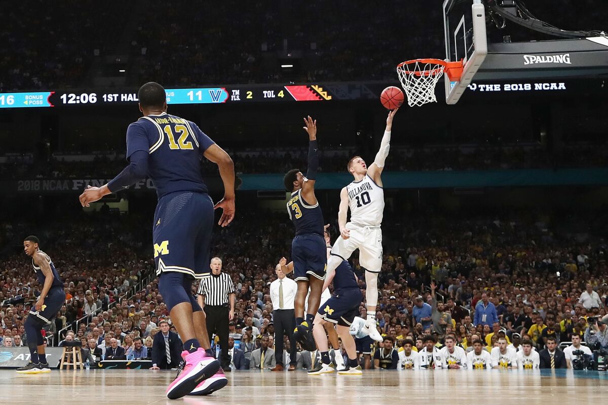 Donte DiVincenzo #10 of the Villanova Wildcats drives to the basket.