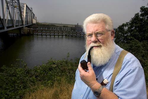 Bill Jennings, standing near a bridge in the Stockton area, is a water person, a member of that insular society of experts and activists sometimes described as the Hydraulic Brotherhood.