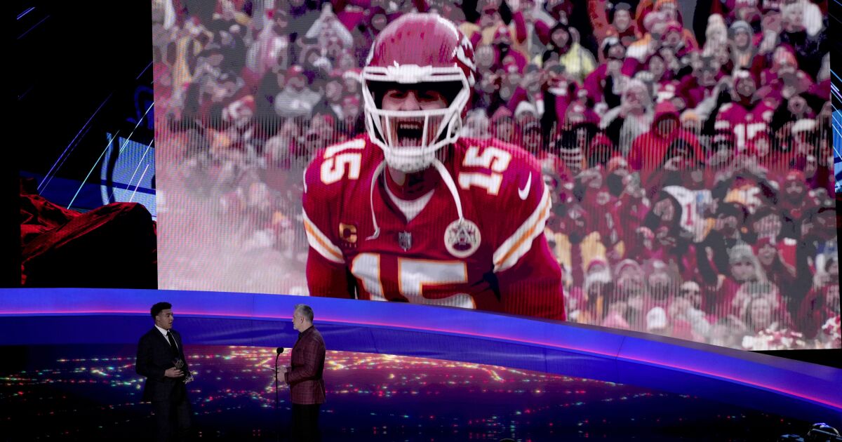 Patrick Mahomes remporte le titre de MVP de la NFL avant le Super Bowl