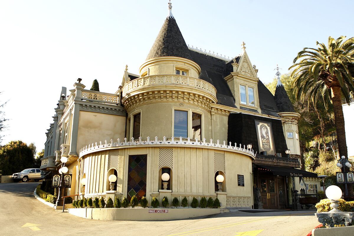 Hollywood's exclusive hot spots such as Magic Castle are there for first dates in "Love."