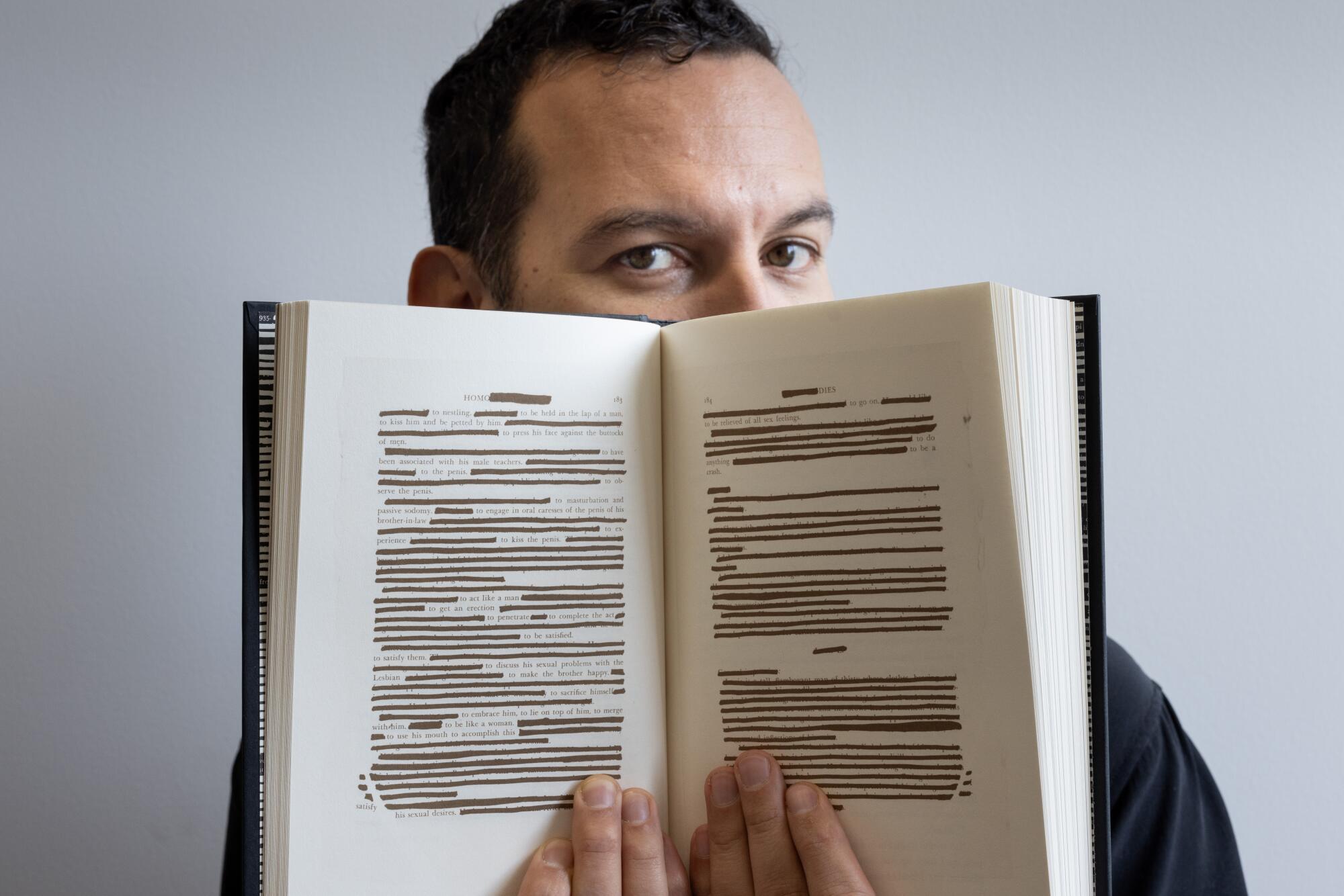 How UCLA author Justin Torres wrote his new novel 'Blackouts' - Los Angeles Times