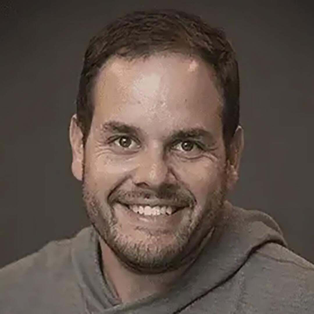 A portrait of Ryan Schonfeld
