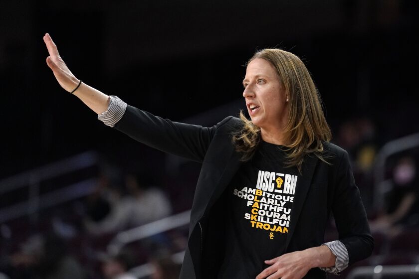 Southern California head coach Lindsay Gottlieb gestures during an NCAA college basketball game against California
