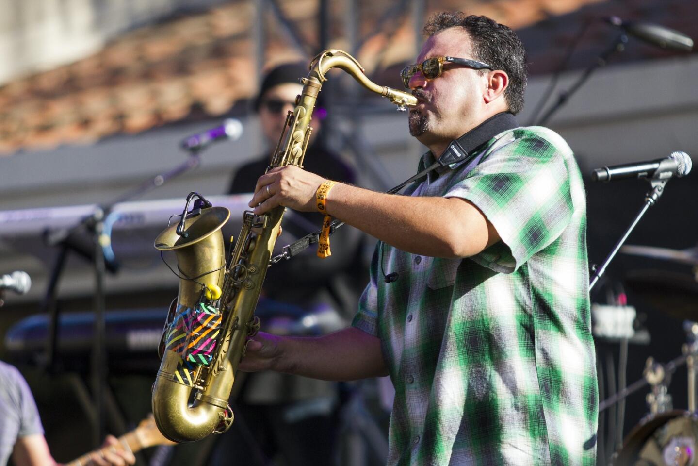 KAABOO: Ozomatli Performs