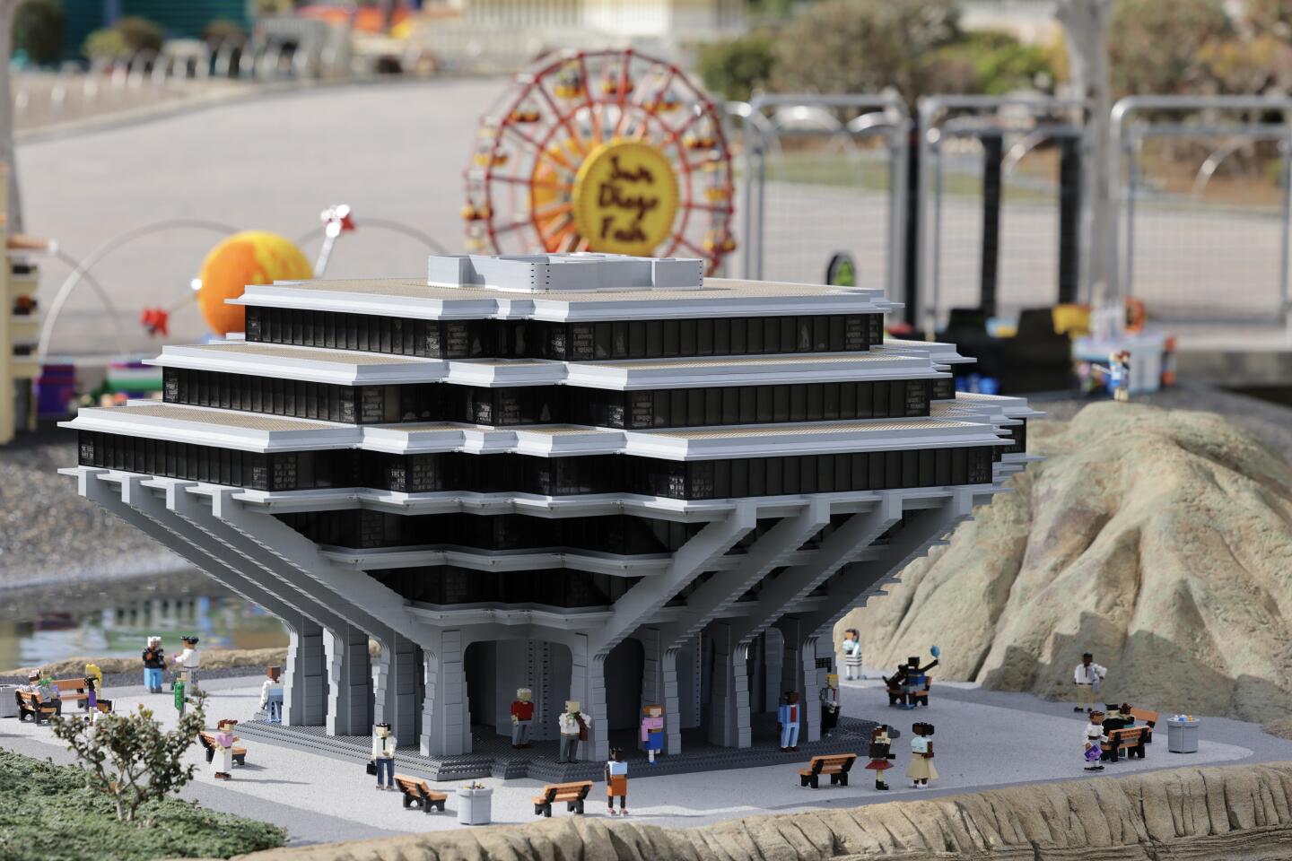 Want to see a Lego Petco Park? Legoland unveils San Diego made from 5  million bricks - The San Diego Union-Tribune