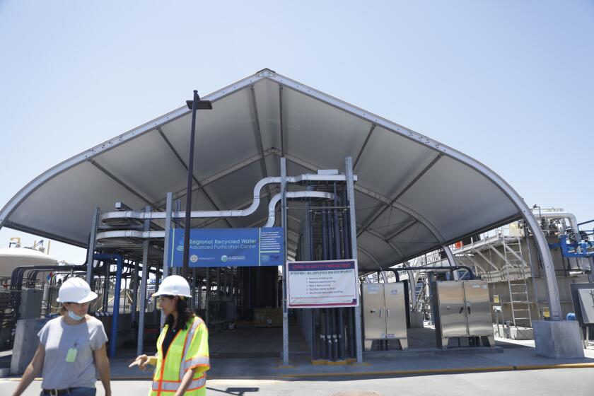 LOS ANGELES-CA-JUNE 30, 2022: Metropolitan Water District's pilot water recycling facility in Carson is photographed on Thursday, June 30, 2022. (Christina House / Los Angeles Times)