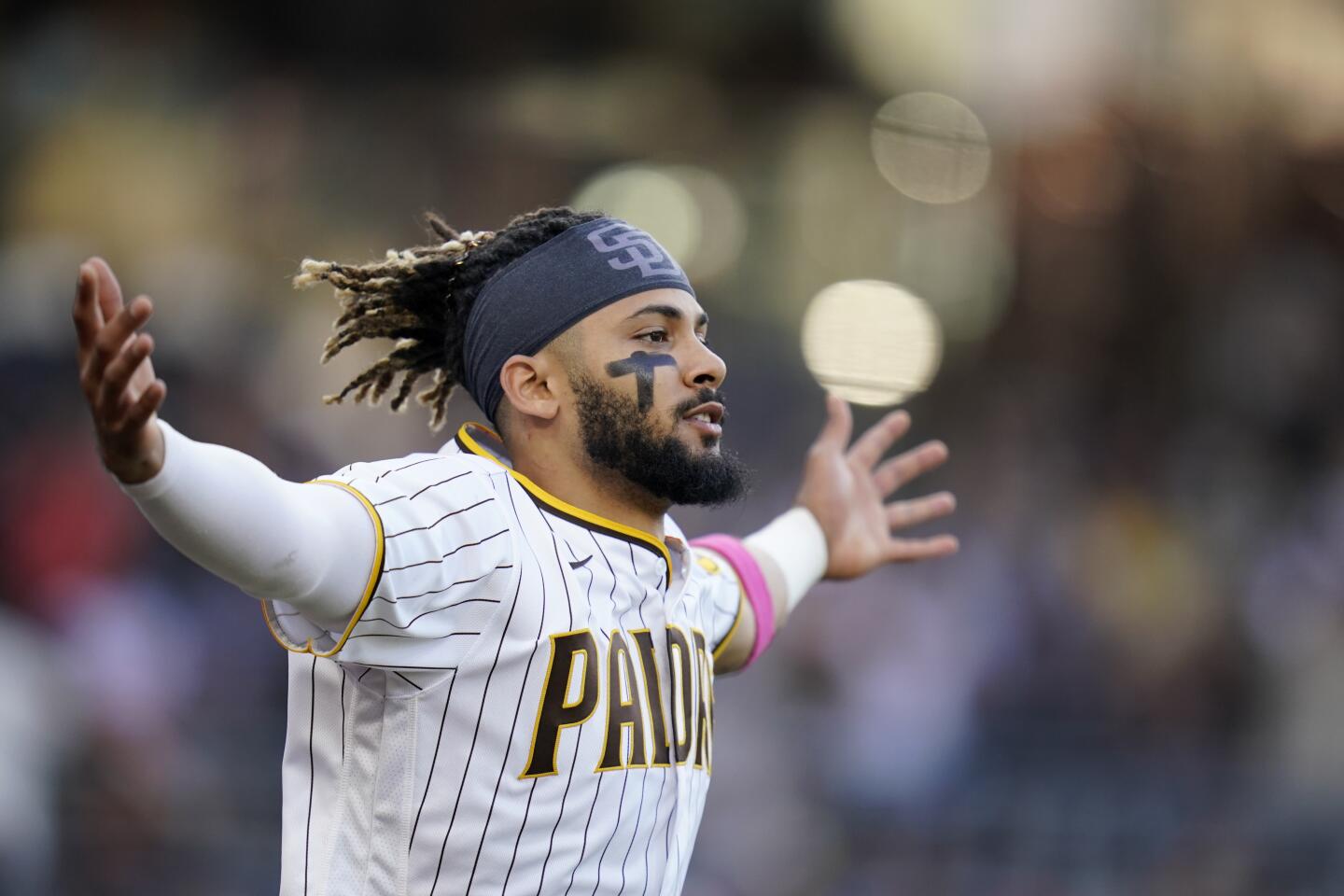 Where the Padres' Tatis, Machado rank in MLB jersey popularity