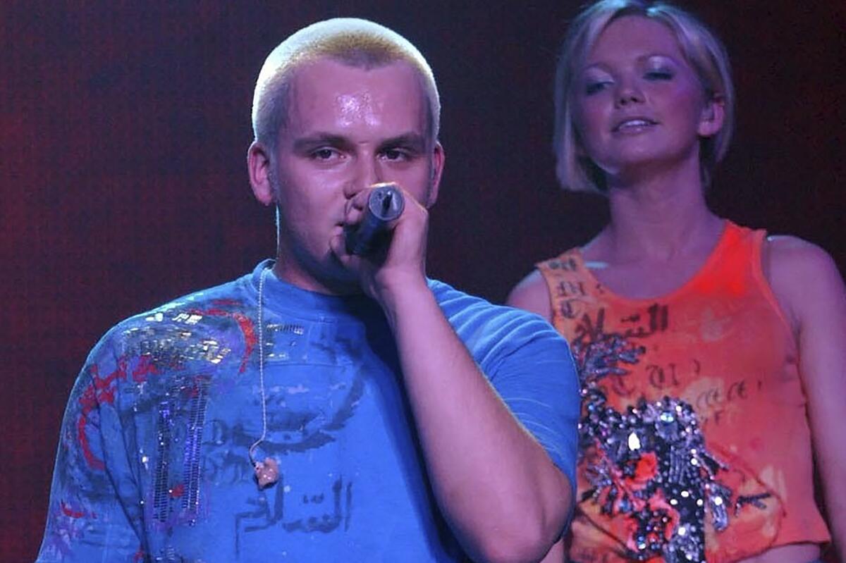 S Club 7 to continue tour following death of Paul Cattermole and