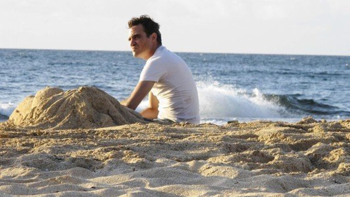 joaquin phoenix the master beach