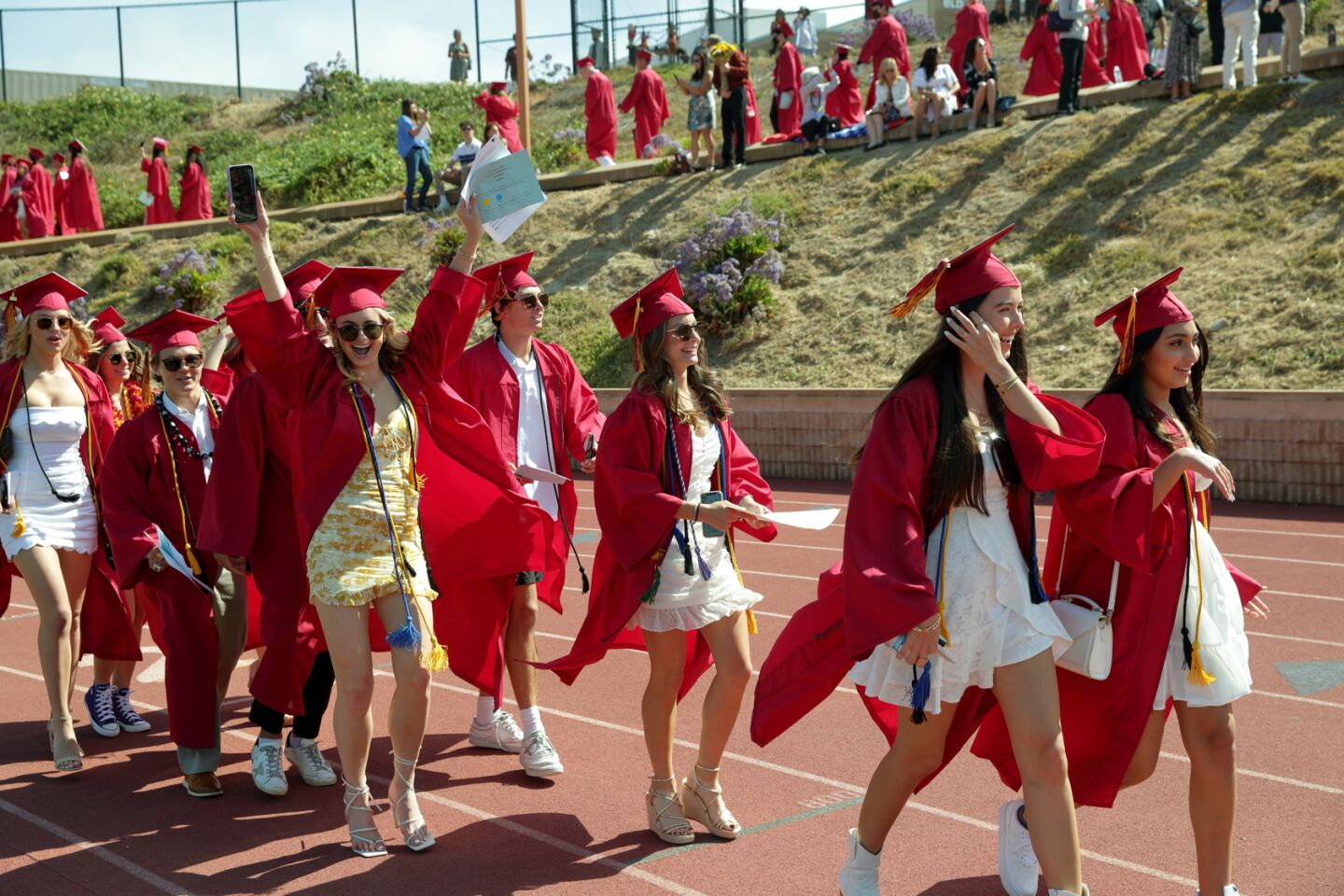 cm-tphsgrad-2206-020.jpg