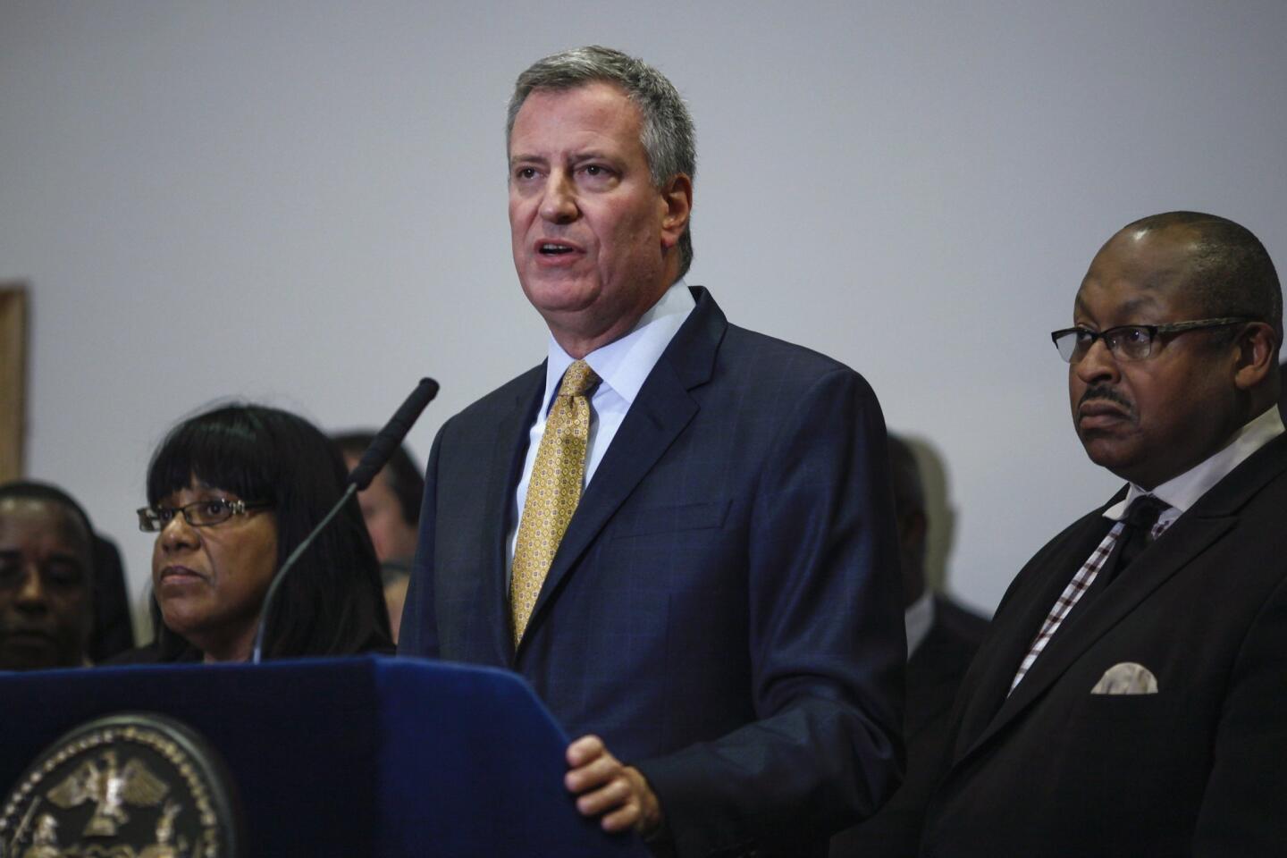 Mayor Bill de Blasio speaks on chokehold death case