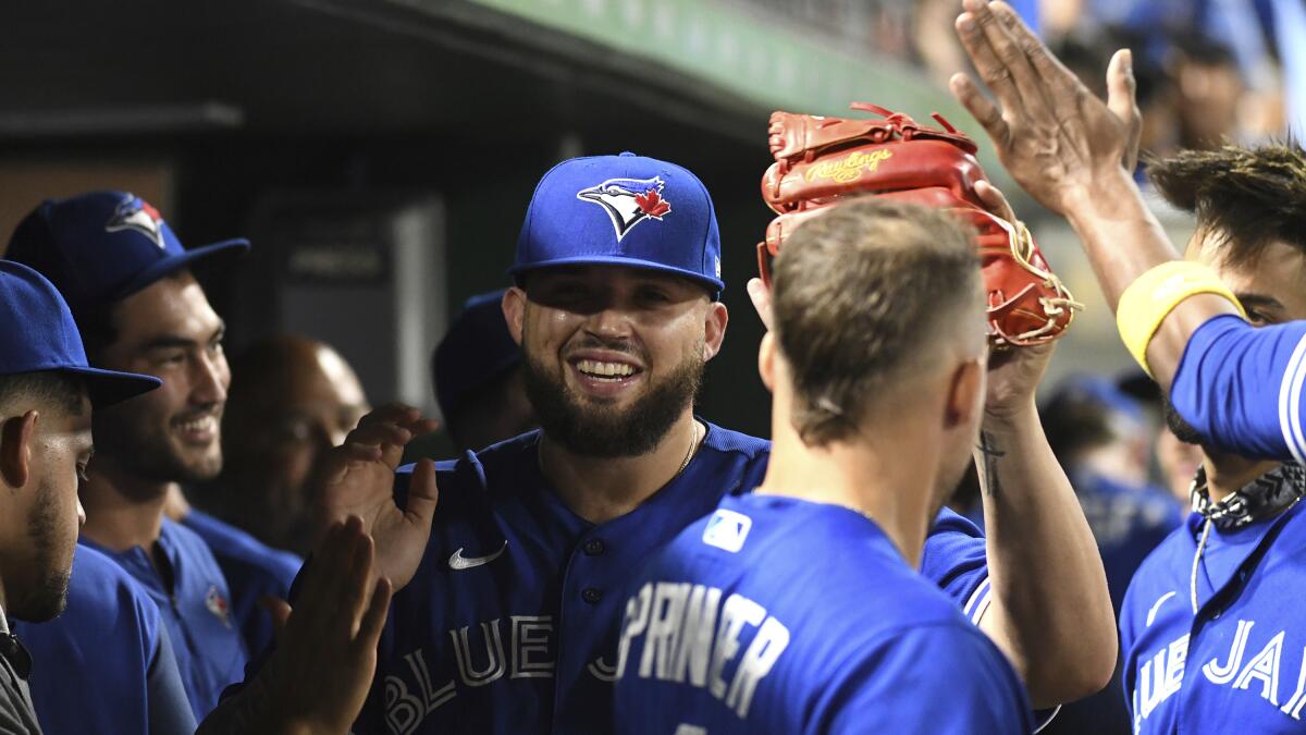 Manoah, Bichette power Blue Jays to 4-0 win over Pirates - The San