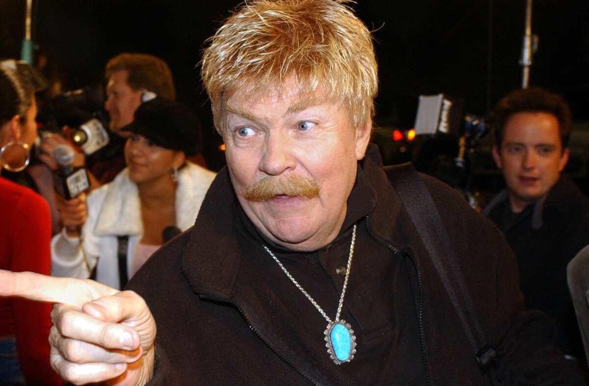 Comedian Rip Taylor died Sunday at his home in Beverly Hills. The game show personality hosted "The $1.98 Beauty Show."