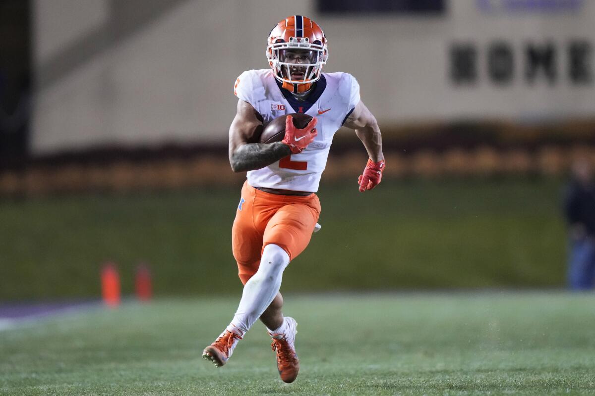 College Fantasy Football 2022 Running Back Rankings 