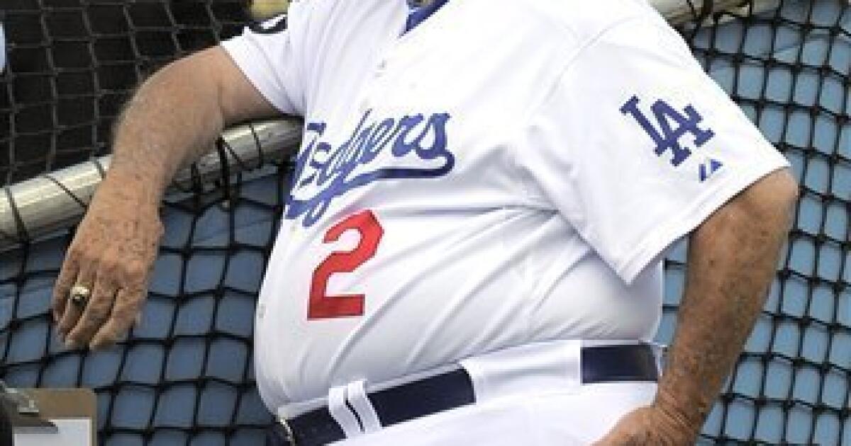 Lasorda returns to Dodgers' bench on 84th birthday - The San Diego  Union-Tribune