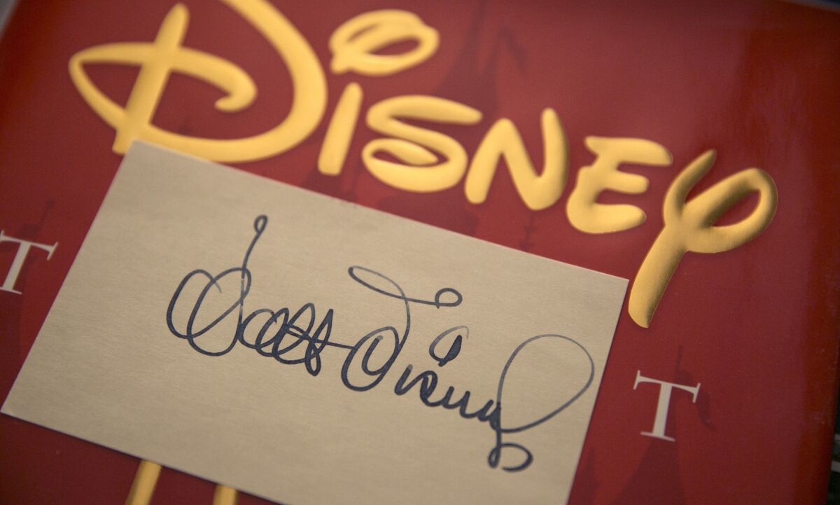A Walt Disney autograph belonging to Disney archivist and author Dave Smith.