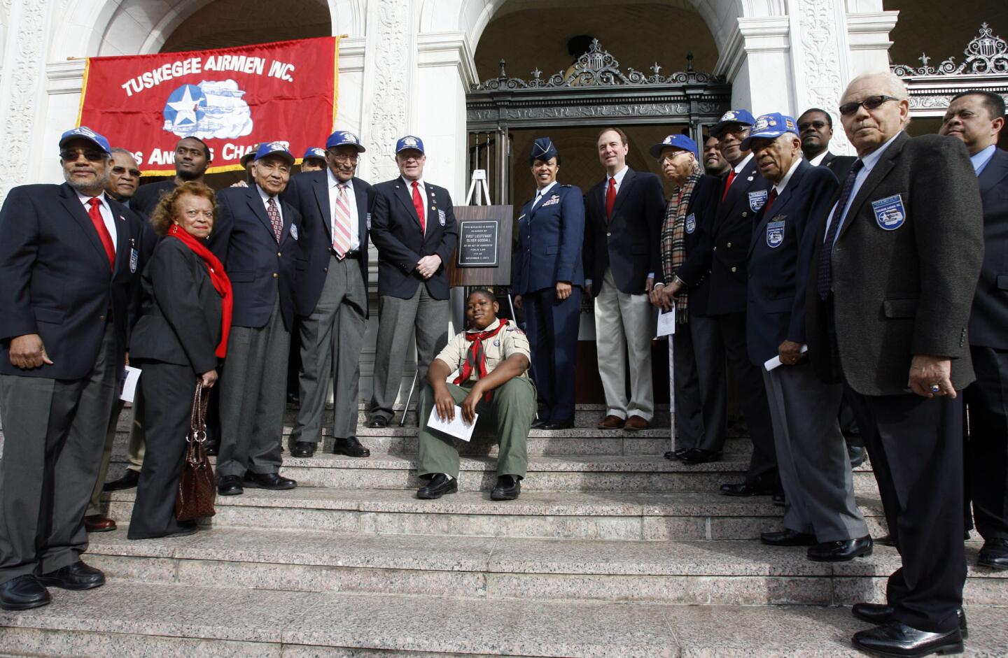 Photo Gallery: Pasadena post office dedicated in honor of Tuskegee Airmen member