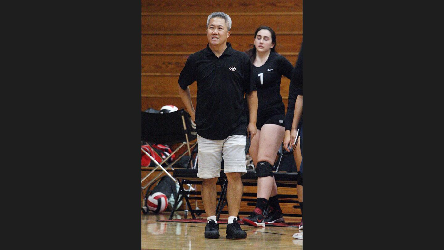 Photo Gallery: La Cañada vs. Glendale in non-league girls' volleyball