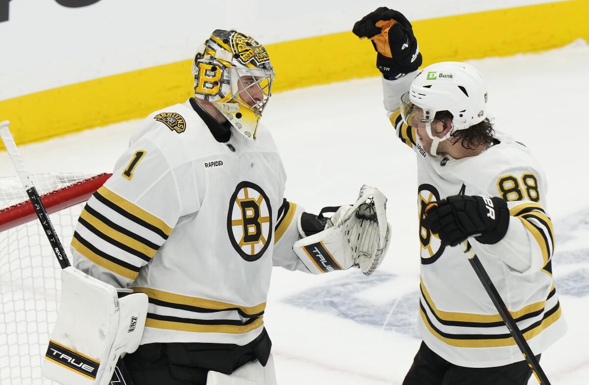 Bruins beat Maple Leafs 4-2 in Game 3 to take series lead - The San Diego  Union-Tribune