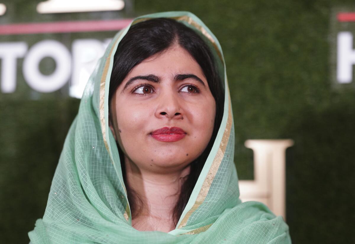 ARCHIVO - Malala Yousafzai llega a HISTORYTalks el 24 de septiembre de 2022 