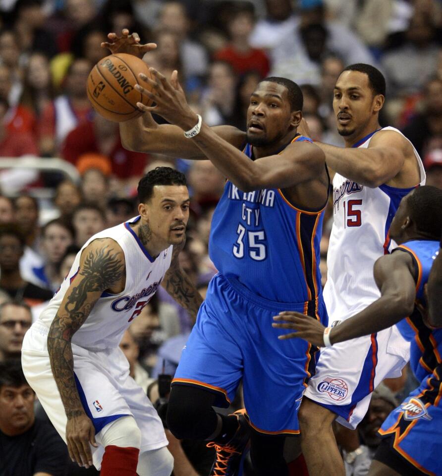 Matt Barnes, Kevin Durant, Ryan Hollins