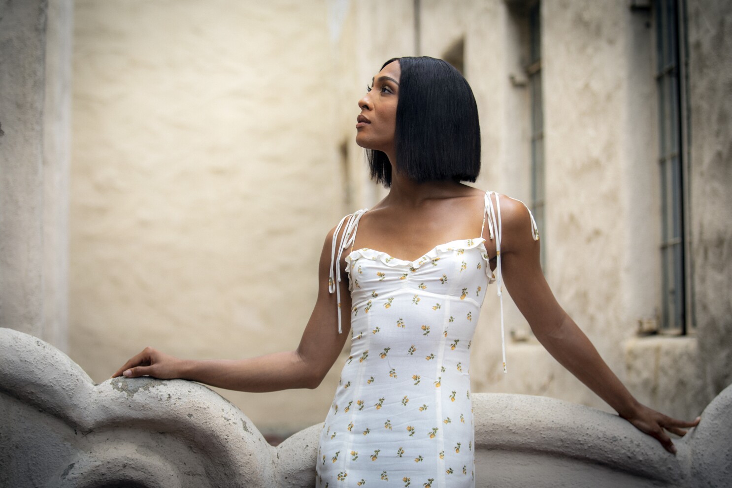 Mj Rodriguez Gets Real In Little Shop Of Horrors In Pasadena Los Angeles Times