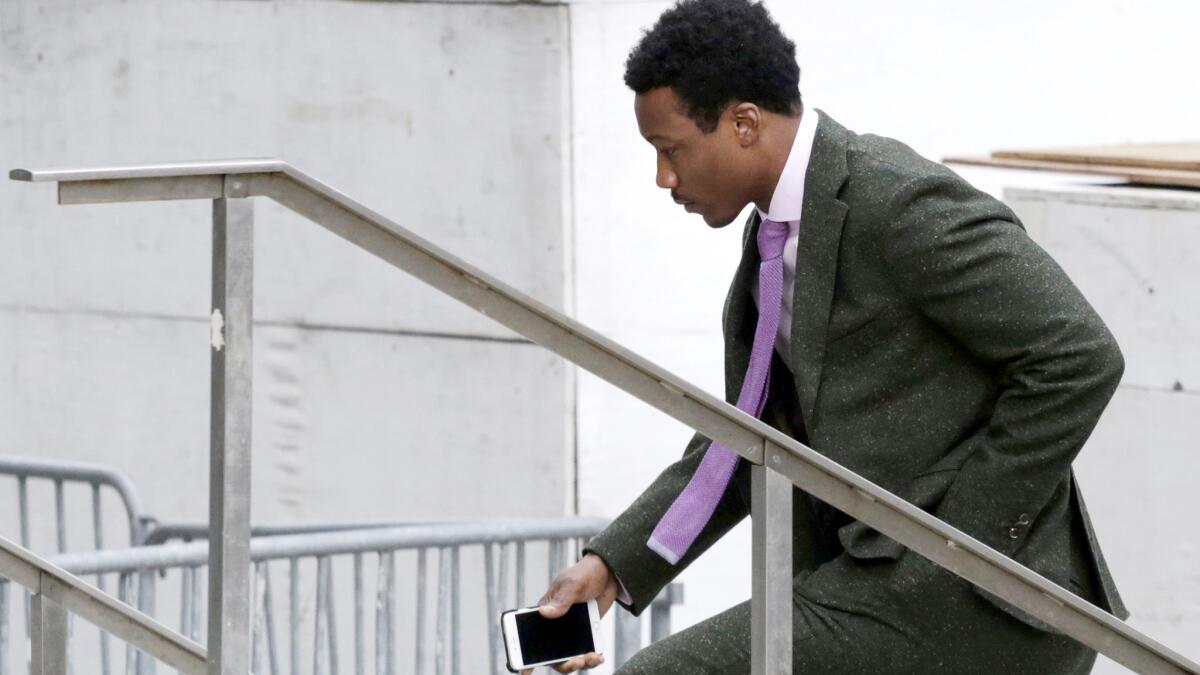 Jets wide receiver Brandon Marshall enters federal court Thursday.