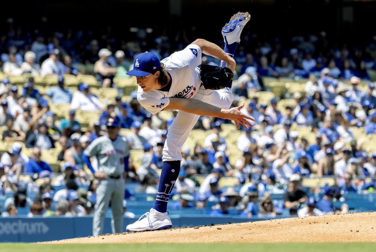 Dodgers starting pitcher Tyler Glasnow delivers during the second inning of a 10-0 win over the Mets on Sunday.