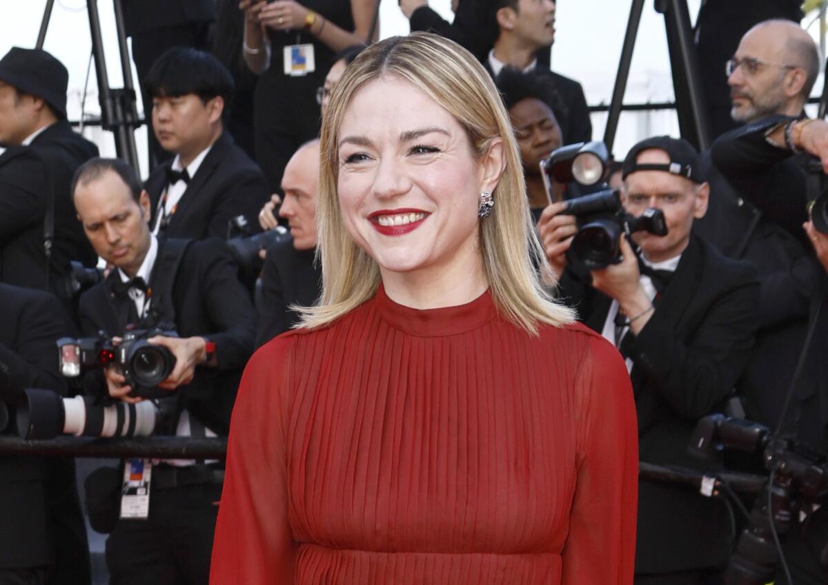 Émilie Dequenne dead: Belgian 'Rosetta' actor was 43 - Los Angeles Times