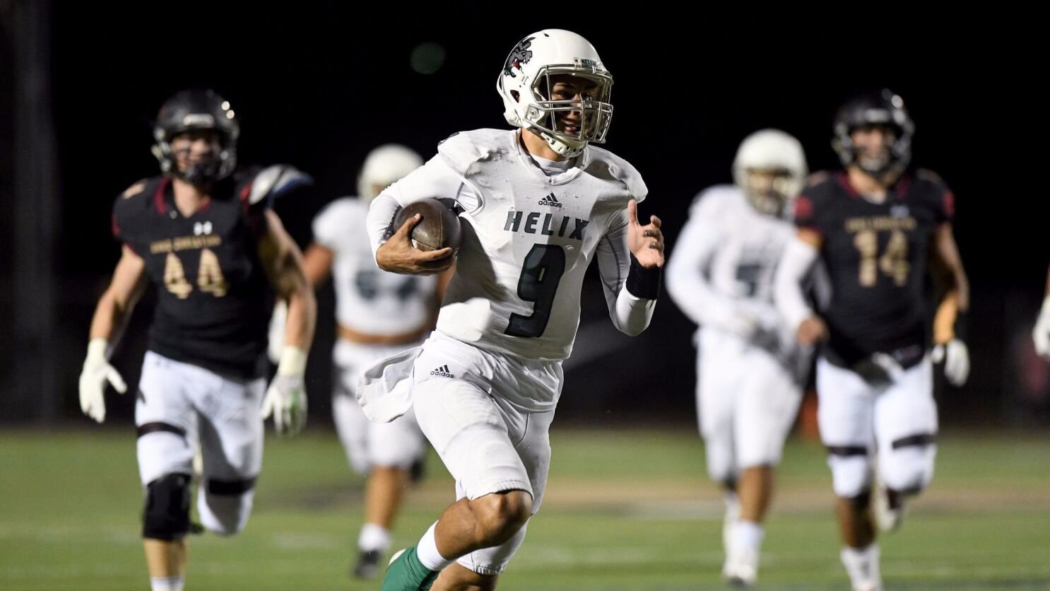 Helix Dominates Second Half In Socal Win Over Oaks Christian The