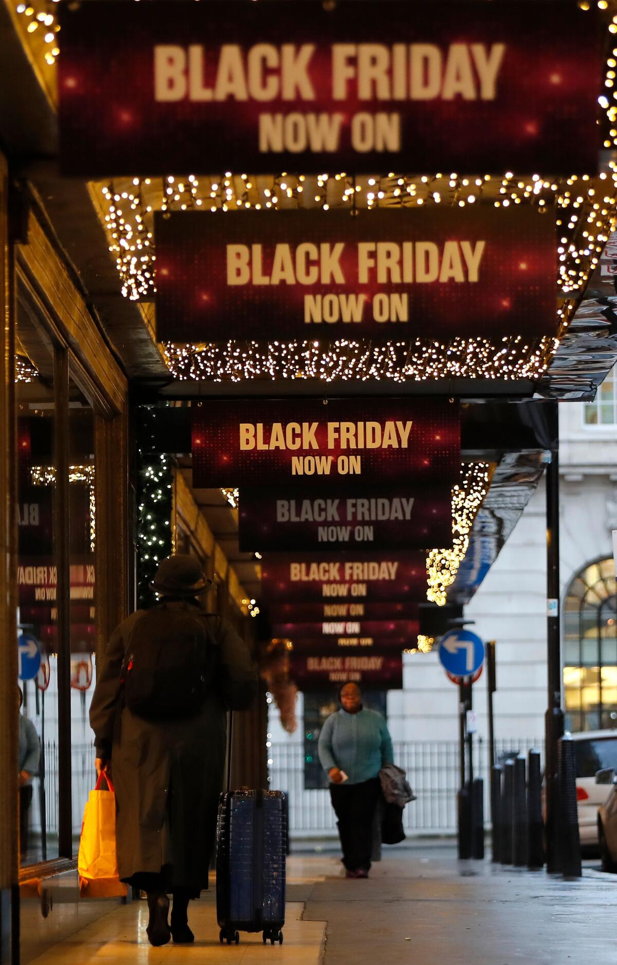 BLACK FRIDAY on Oxford Street in London