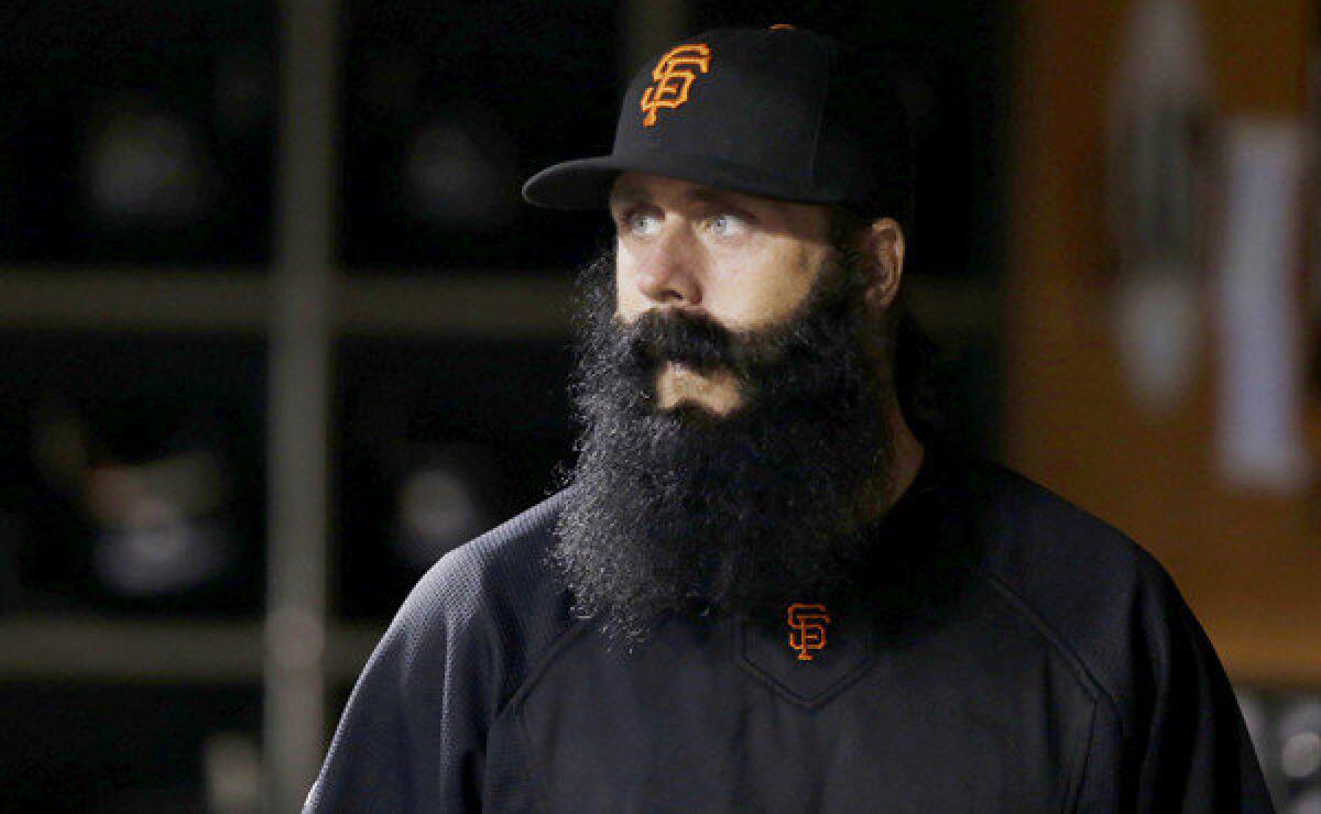 The Dodgers signed former San Francisco Giants reliever Brian Wilson on Tuesday.