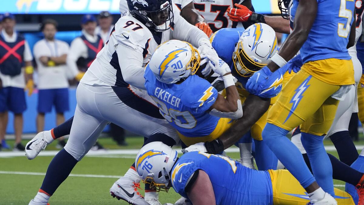 Chargers vs. Broncos Week 17: How to watch, stream, odds - Bolts From The  Blue