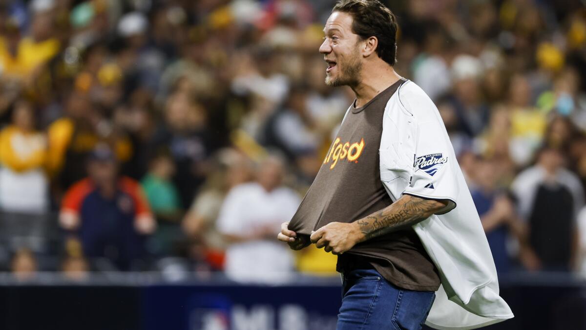 San Diego Padres on X: Introducing the 2023 class of inductees into the Padres  Hall of Fame: Jake Peavy and John Moores. Details:    / X