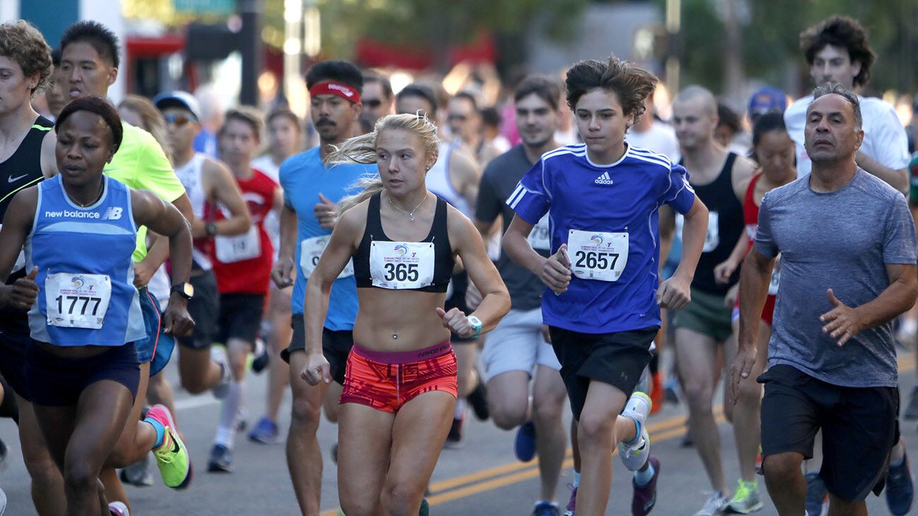 Photo Gallery Large crowd up early for the annual Burbank YMCA Turkey Trot