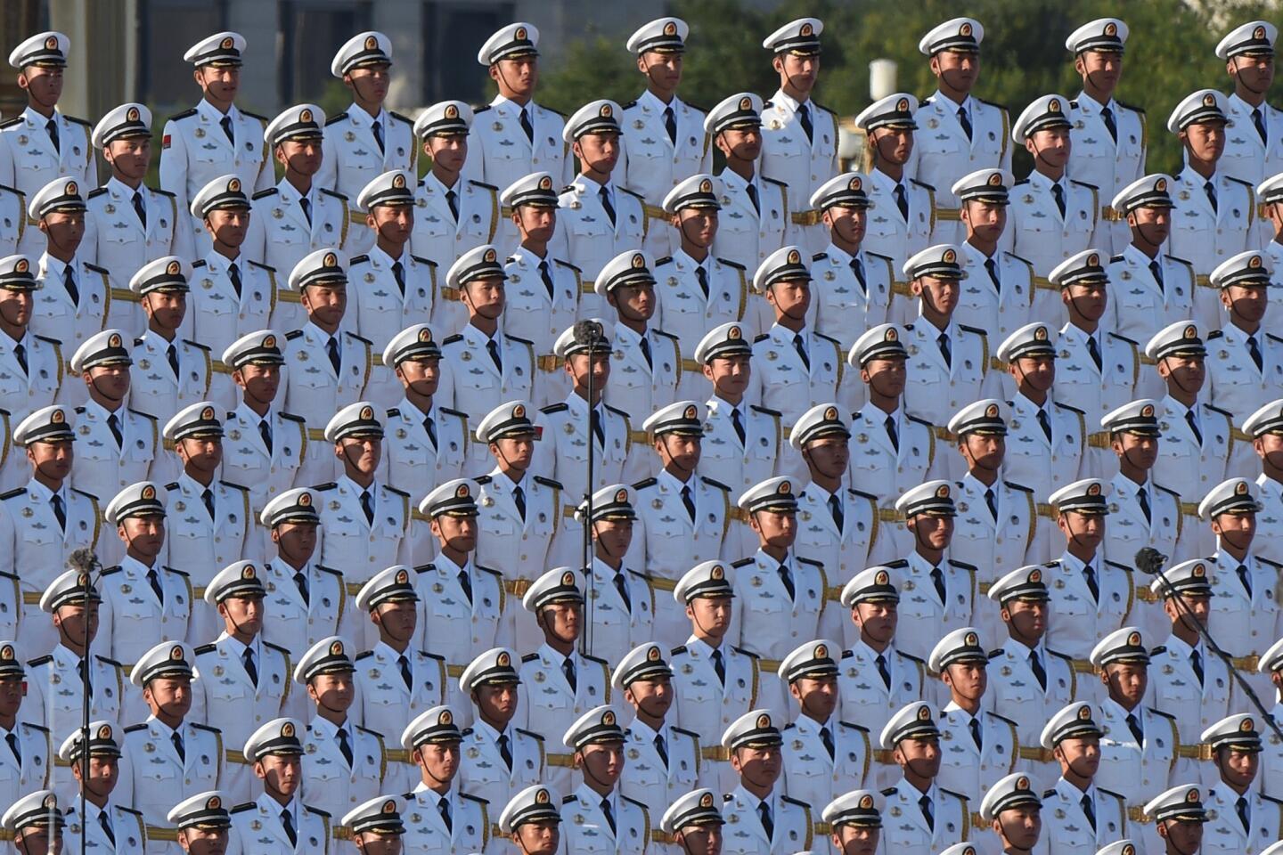 Massive Chinese military parade