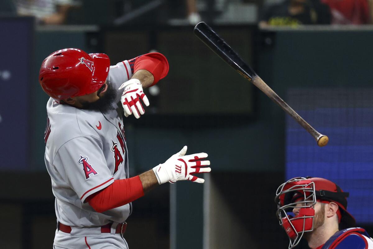 Angels winning despite aches and pains; Rendon among injured