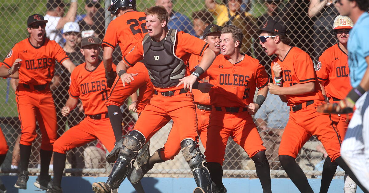 Hb Baseball Huntington Beach baseball rallies past Villa Park into CIF ...